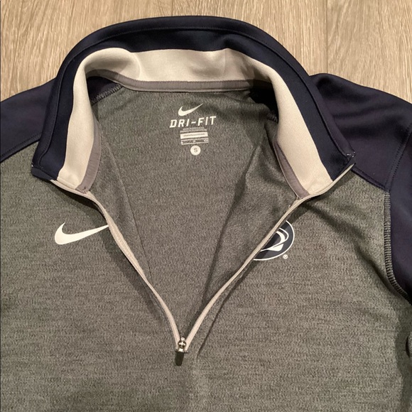 Nike Men’s 3/4 Zip Penn State Long Sleeve Sweatshirt - Picture 5 of 7